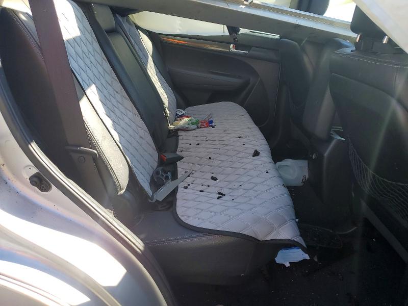 Photo 11 from auction – 2011 KIA SORENTO with VIN 5XYKW4A24BG092953
