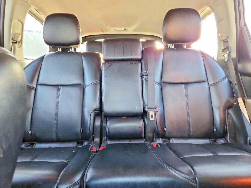 Photo 10 from auction – 2019 NISSAN PATHFINDER with VIN 5N1DR2MN0KC617940