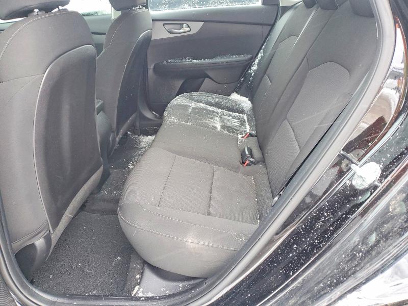 Photo 10 from auction – 2021 KIA FORTE FE with VIN 3KPF24AD2ME409451