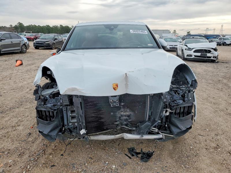 Photo 5 from auction – 2021 PORSCHE CAYENNE with VIN WP1AA2AY2MDA09569