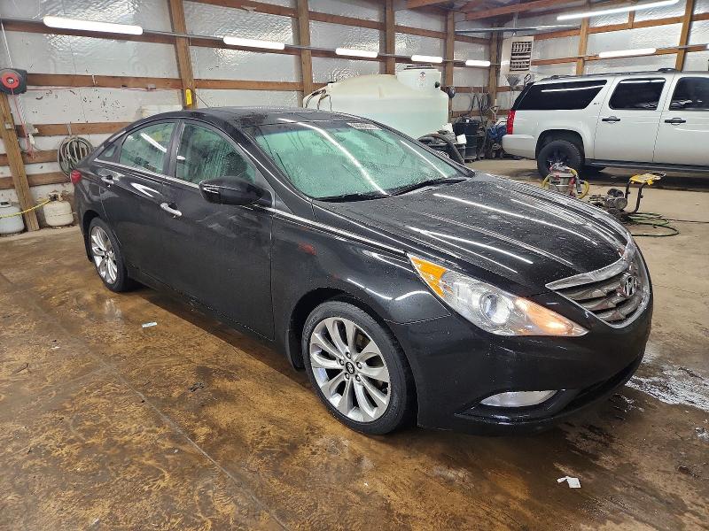 Photo 4 from auction – 2013 HYUNDAI SONATA SE with VIN 5NPEC4AC0DH797372