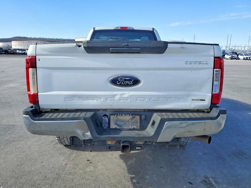 Photo 6 from auction – 2017 FORD F250 with VIN 1FT7X2B68HEC46669