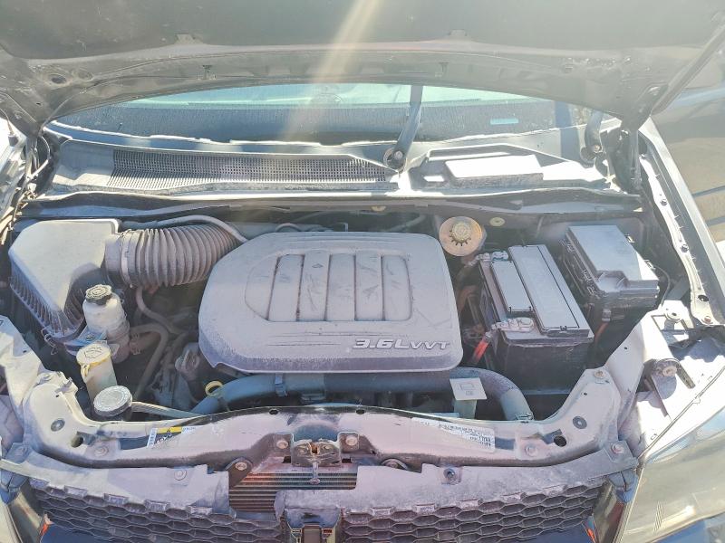 Photo 12 from auction – 2015 DODGE GRAND CARAVAN with VIN 2C4RDGCG6FR703923