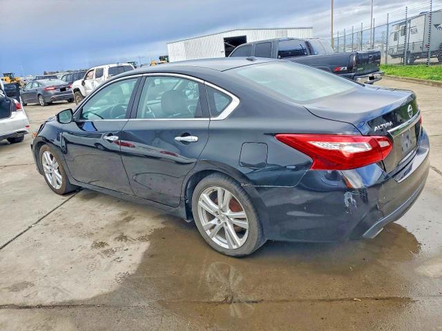 Photo 2 from auction – 2017 NISSAN ALTIMA with VIN 1N4BL3AP2HC147644