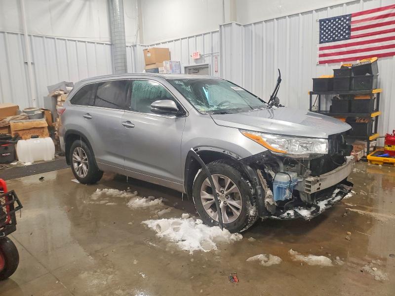 Photo 4 from auction – 2014 TOYOTA HIGHLANDER with VIN 5TDJKRFHXES042812