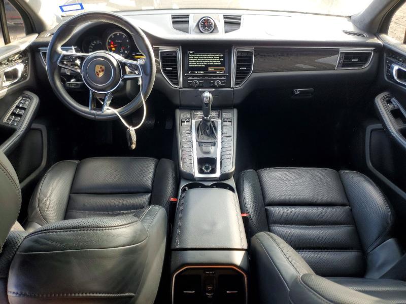 Photo 8 from auction – 2016 PORSCHE MACAN TURB with VIN WP1AF2A53GLB93390