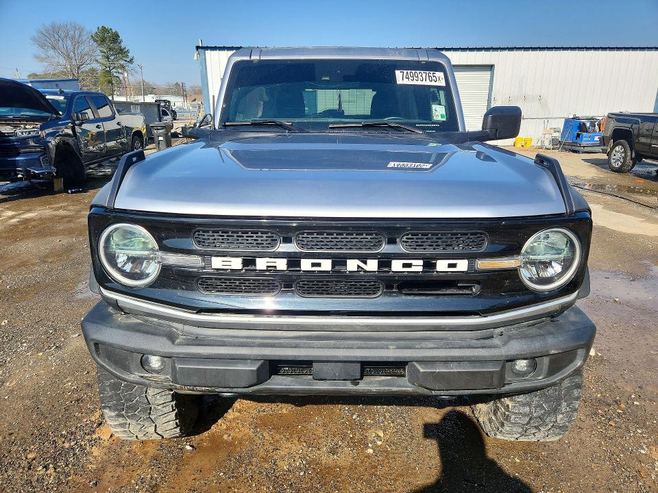 Photo 5 from auction – 2022 FORD BRONCO with VIN 1FMDE5AH2NLB21277