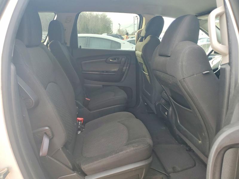 Photo 11 from auction – 2011 CHEVROLET TRAVERSE L with VIN 1GNKRJED8BJ359245