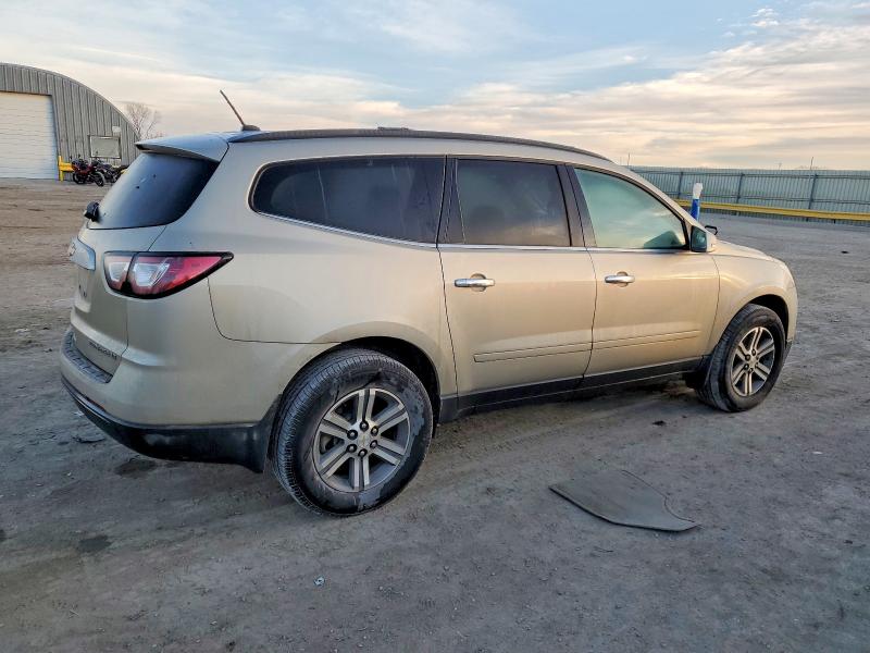 Photo 3 from auction – 2015 CHEVROLET TRAVERSE with VIN 1GNKRHKD8FJ384181