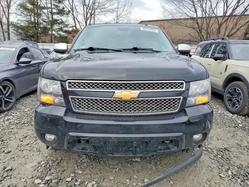 Photo 5 from auction – 2013 CHEVROLET AVALANCHE with VIN 3GNTKGE71DG182449
