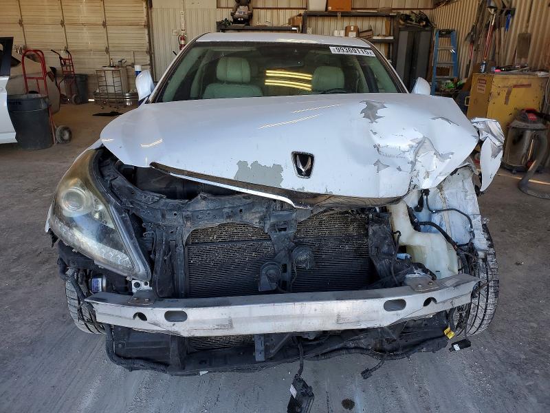 Photo 5 from auction – 2015 HYUNDAI EQUUS with VIN KMHGH4JHXFU094579