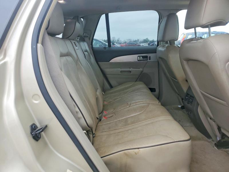 Photo 11 from auction – 2011 LINCOLN MKX with VIN 2LMDJ8JK0BBJ33887