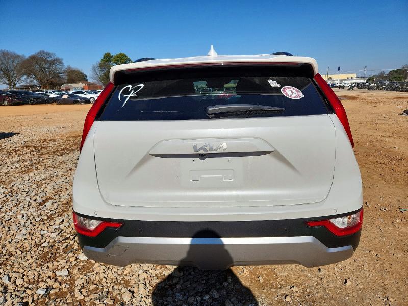 Photo 6 from auction – 2023 KIA NIRO EX with VIN KNDCR3LE8P5101540