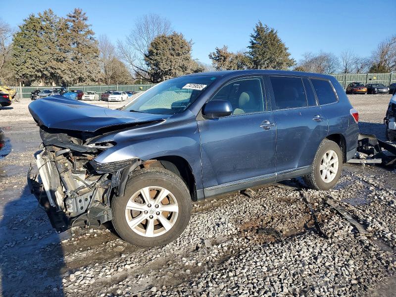 TOYOTA HIGHLANDER 2012 مع رقم تعريف المركبة 5TDBK3EH9CS174069 - صورة من المزاد
