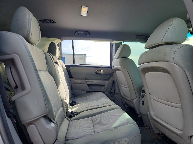 Photo 11 from auction – 2014 HONDA PILOT LX with VIN 5FNYF3H24EB012914