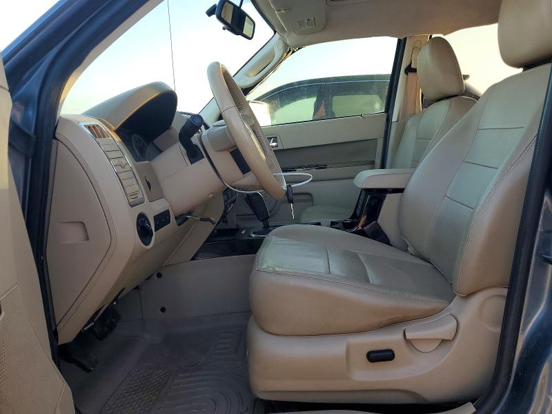 Photo 7 from auction – 2011 FORD ESCAPE LIM with VIN 1FMCU0EG3BKC37561