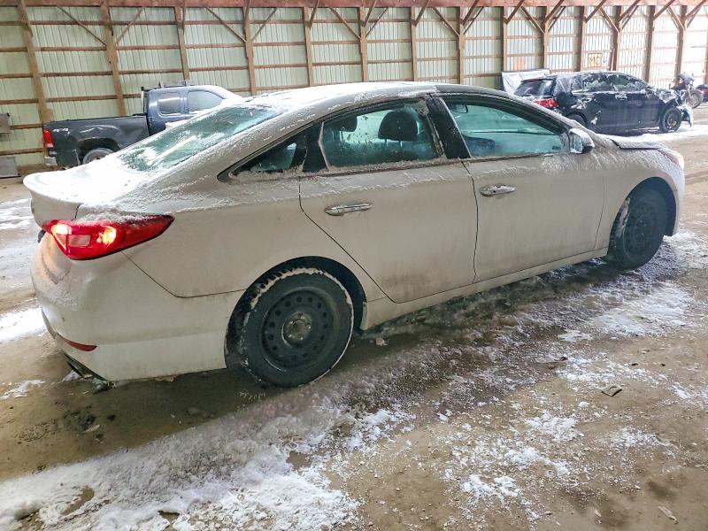Photo 3 from auction – 2016 HYUNDAI SONATA SE with VIN 5NPE24AF0GH427914