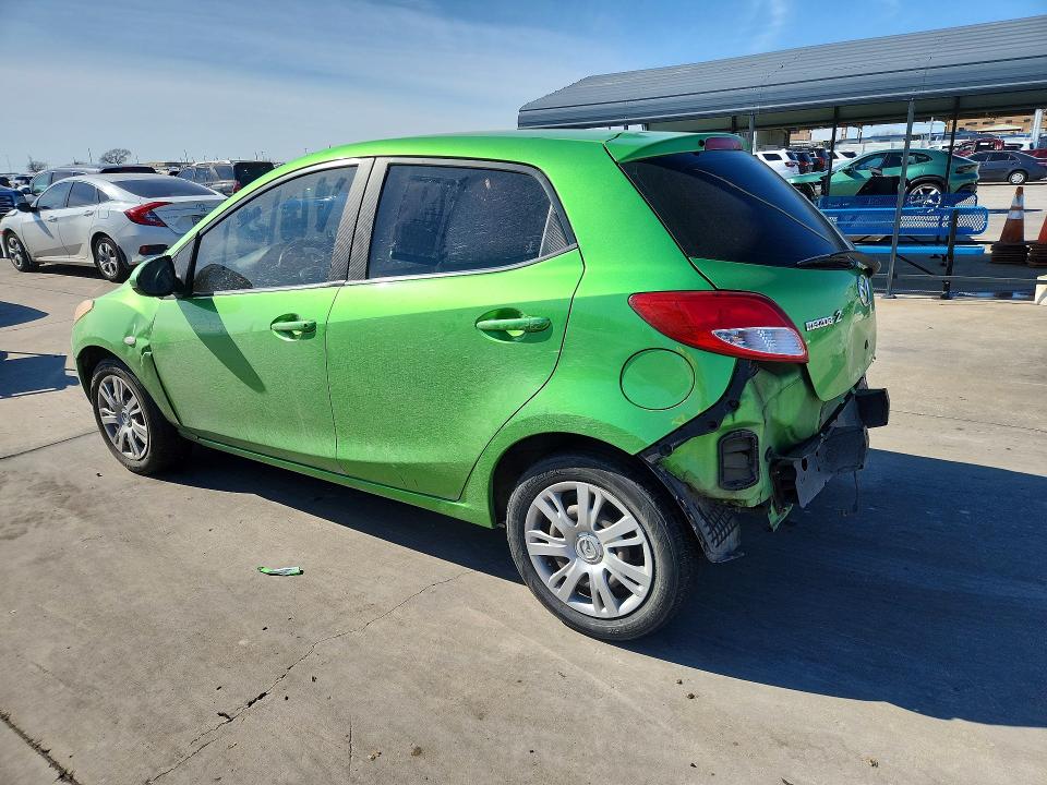 Photo 2 from auction – 2013 MAZDA MAZDA2 with VIN JM1DE1KY0D0164432