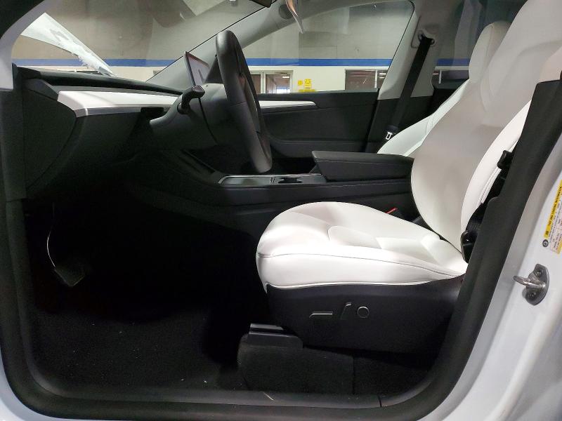 Photo 7 from auction – 2024 TESLA MODEL Y with VIN 7SAYGDEE3RA311186