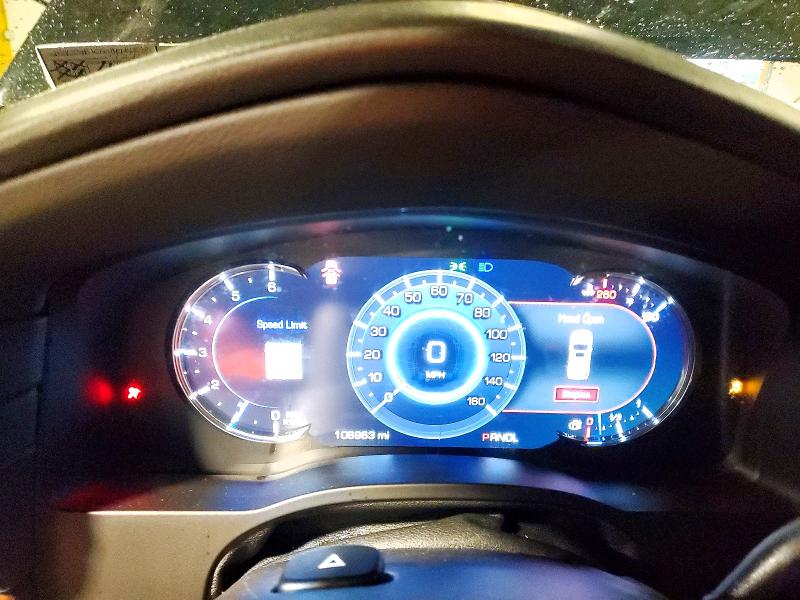 Photo 9 from auction – 2017 CADILLAC ESCALADE L with VIN 1GYS4BKJ0HR161898