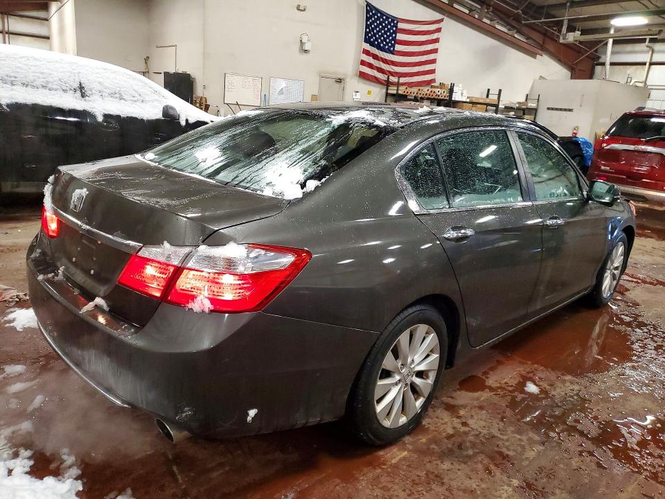 Photo 3 from auction – 2013 HONDA ACCORD EX with VIN 1HGCR2F70DA140523