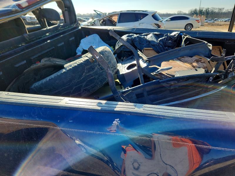 Photo 12 from auction – 2002 CHEVROLET SILVERADO with VIN 1GCEC19T42Z126568