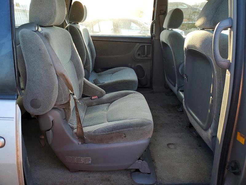 Photo 11 from auction – 2006 TOYOTA SIENNA CE with VIN 5TDZA23C76S515203