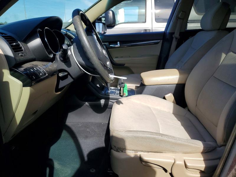 Photo 7 from auction – 2011 KIA SORENTO BA with VIN 5XYKTDA22BG099263