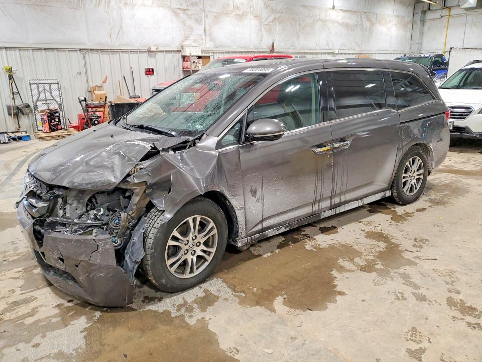 HONDA ODYSSEY TO 2014 with VIN 5FNRL5H96EB064597 - Photo from auction