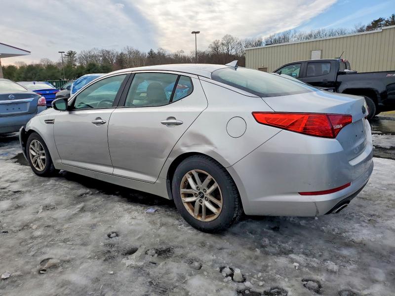Photo 2 from auction – 2011 KIA OPTIMA LX with VIN KNAGM4A7XB5118954