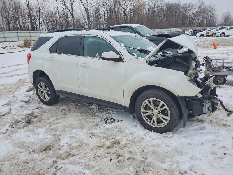 Photo 4 from auction – 2017 CHEVROLET EQUINOX LT with VIN 2GNALCEK1H1592698