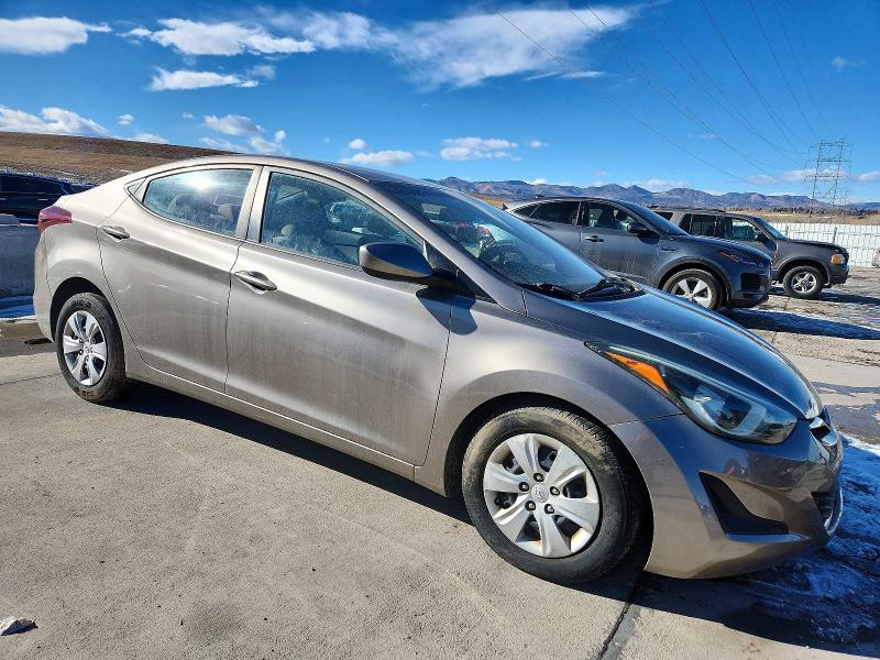 Photo 4 from auction – 2016 HYUNDAI ELANTRA SE with VIN 5NPDH4AE7GH714393