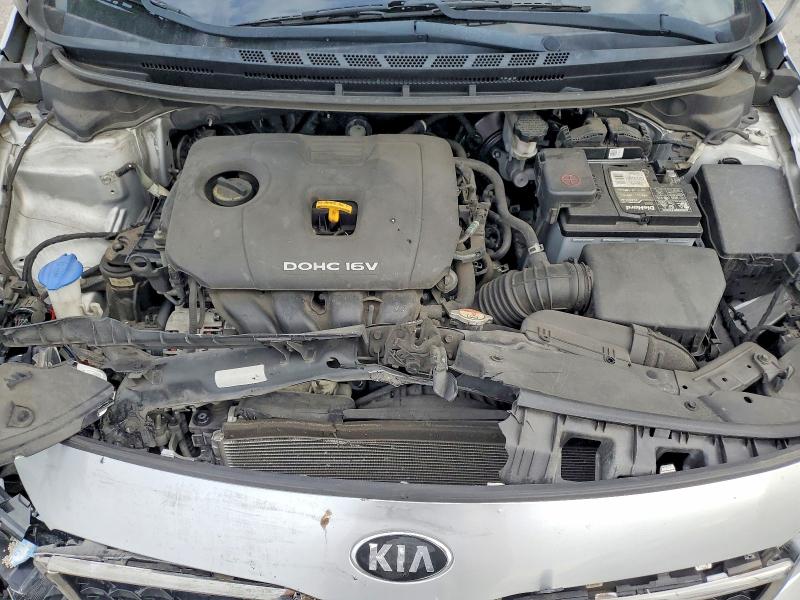 Photo 11 from auction – 2018 KIA FORTE LX with VIN 3KPFK4A70JE254422