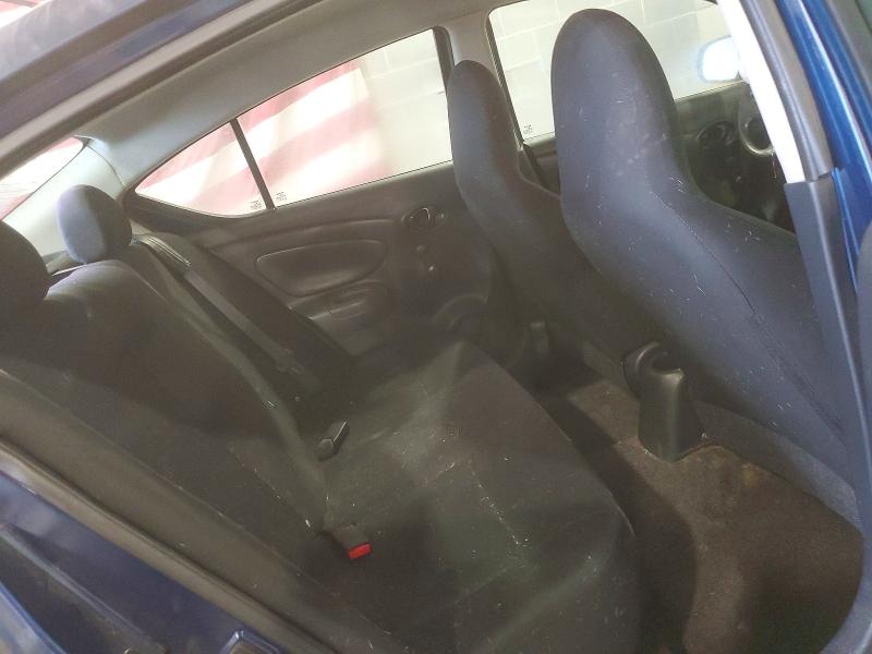 Photo 10 from auction – 2013 NISSAN VERSA S with VIN 3N1CN7AP1DL893794