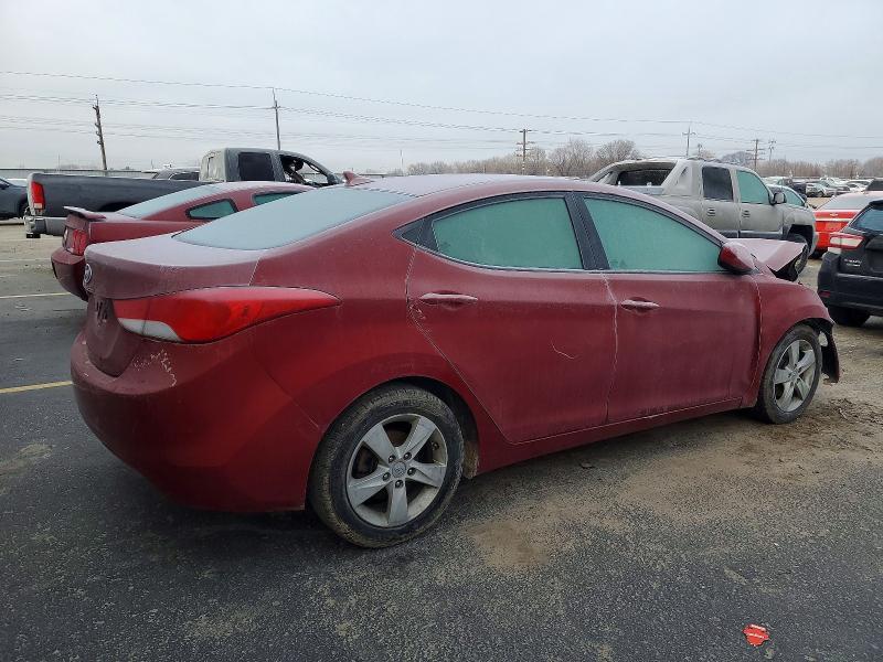 Photo 3 from auction – 2012 HYUNDAI ELANTRA GL with VIN KMHDH4AE5CU178488