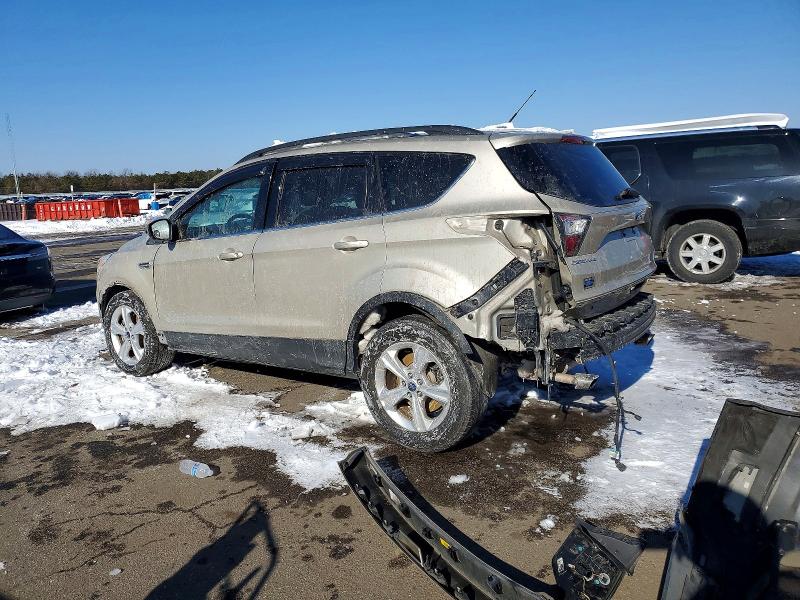 Photo 2 from auction – 2017 FORD ESCAPE with VIN 1FMCU9GD7HUA89368