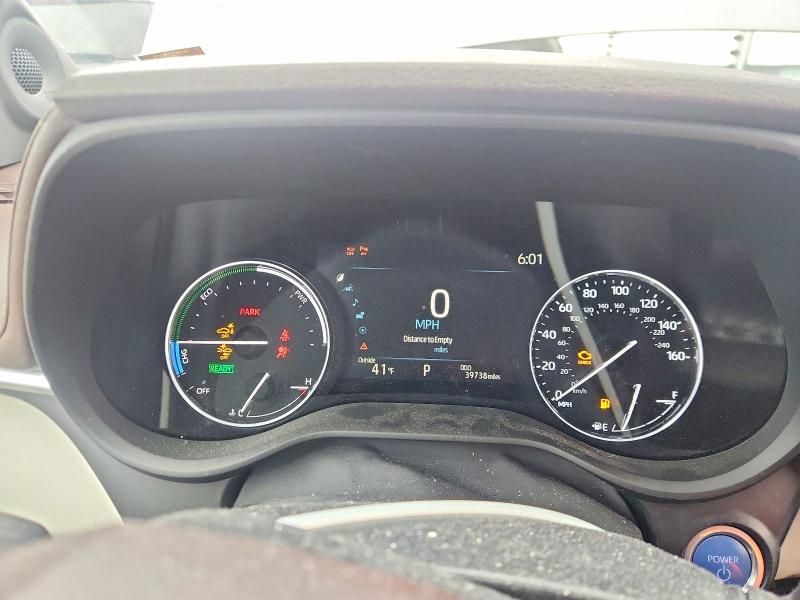 Photo 9 from auction – 2023 TOYOTA SIENNA LIM with VIN 5TDESKFC6PS080683