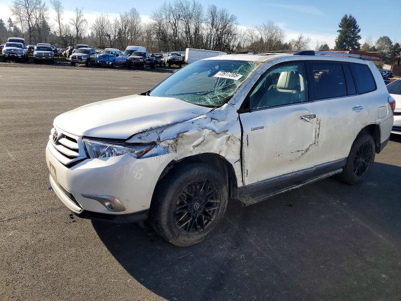 TOYOTA HIGHLANDER 2012 with VIN 5TDDK3EH0CS133001 - Photo from auction