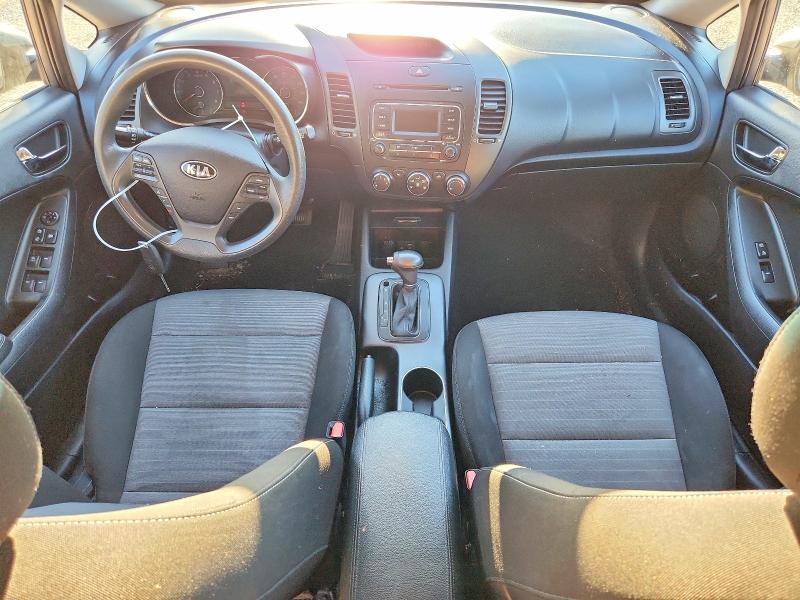 Photo 8 from auction – 2016 KIA FORTE LX with VIN KNAFK5A84G5650644