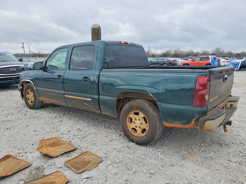 Photo 2 from auction – 2004 CHEVROLET SILVERADO with VIN 2GCEC13TX41422117
