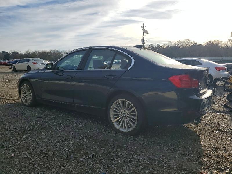 Photo 2 from auction – 2012 BMW 328 I with VIN WBA3A5C51CF256984