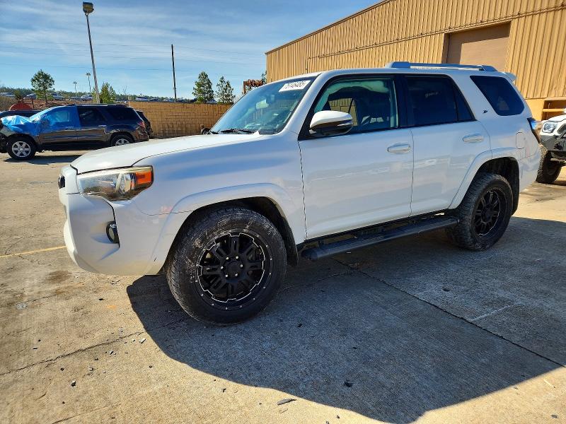 TOYOTA 4RUNNER SR 2016 with VIN JTEZU5JR6G5131030 - Photo from auction