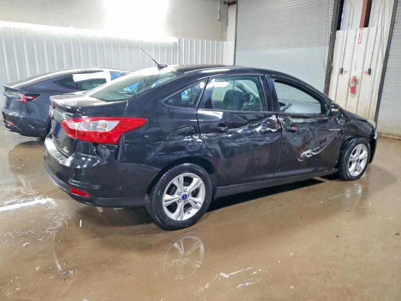 Foto 3 de la subasta – 2013 FORD FOCUS SE con VIN 1FADP3F22DL379794
