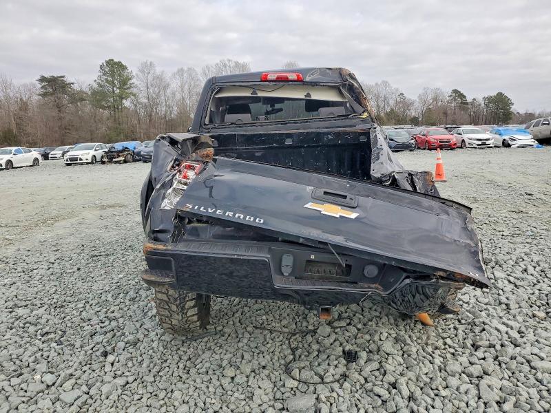 Photo 6 from auction – 2016 CHEVROLET SILVERADO with VIN 3GCUKREC6GG266549