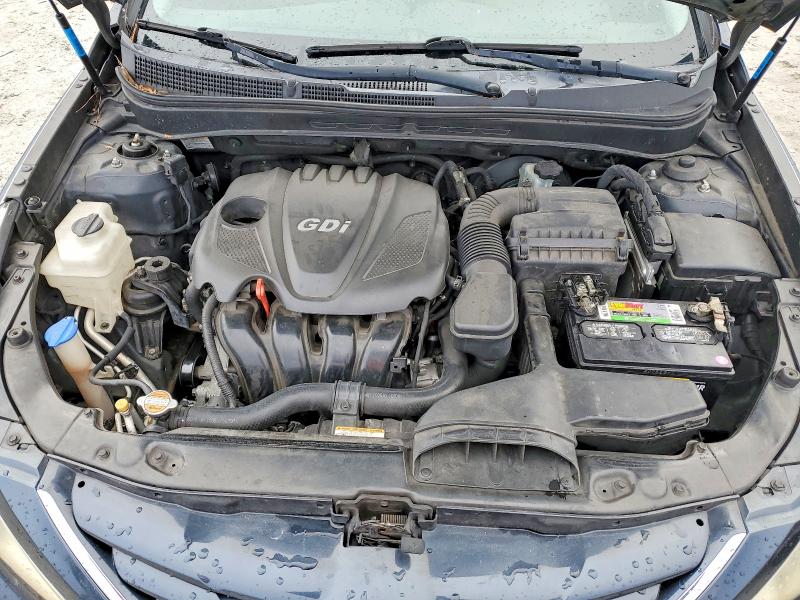 Photo 11 from auction – 2011 HYUNDAI SONATA with VIN 5NPEB4AC6BH102277