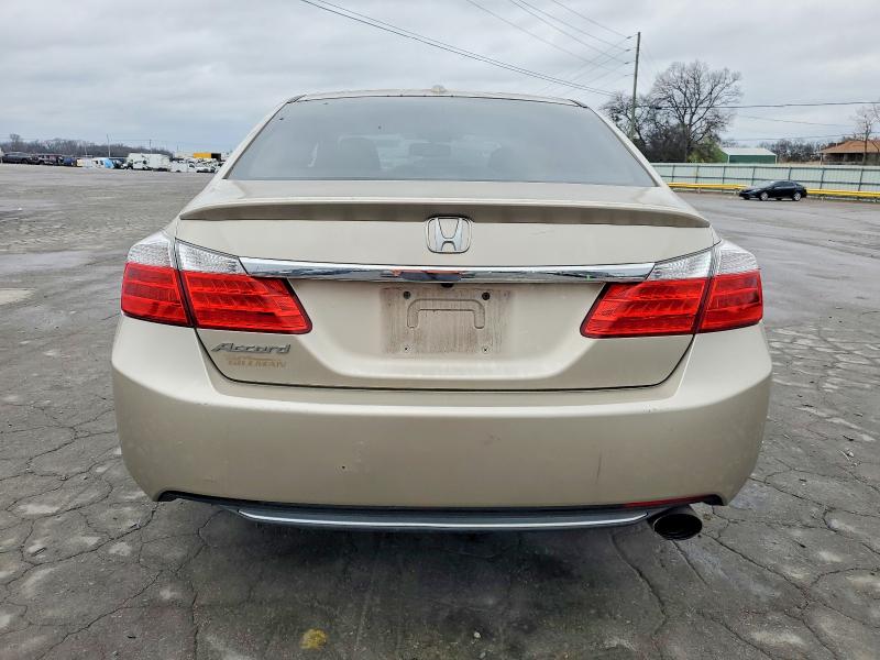 Photo 6 from auction – 2013 HONDA ACCORD with VIN 1HGCR2F81DA221829