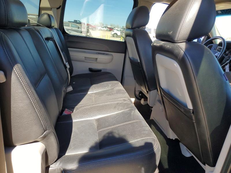 Photo 10 from auction – 2010 CHEVROLET SILVERADO with VIN 3GCRCSE06AG257518