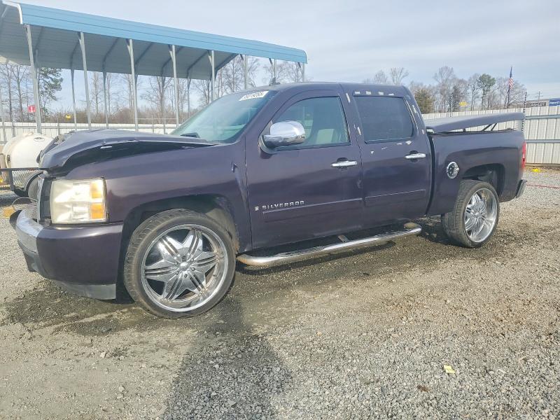 Фото 1 с аукциона – 2008 CHEVROLET SILVERADO с VIN 2GCEC13C081204418