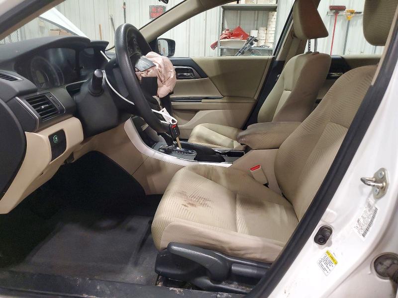 Photo 7 from auction – 2015 HONDA ACCORD with VIN 1HGCR2F33FA085002