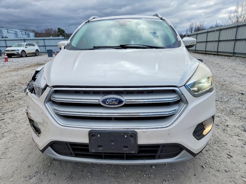 Photo 5 from auction – 2018 FORD ESCAPE with VIN 1FMCU0J98JUA64114